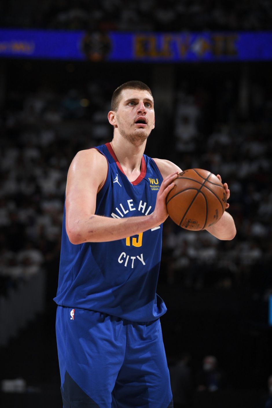 不同于姆巴 不同于姆巴